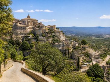 Gordes Lubéron : que voir et que faire en famille dans ce village emblématique
