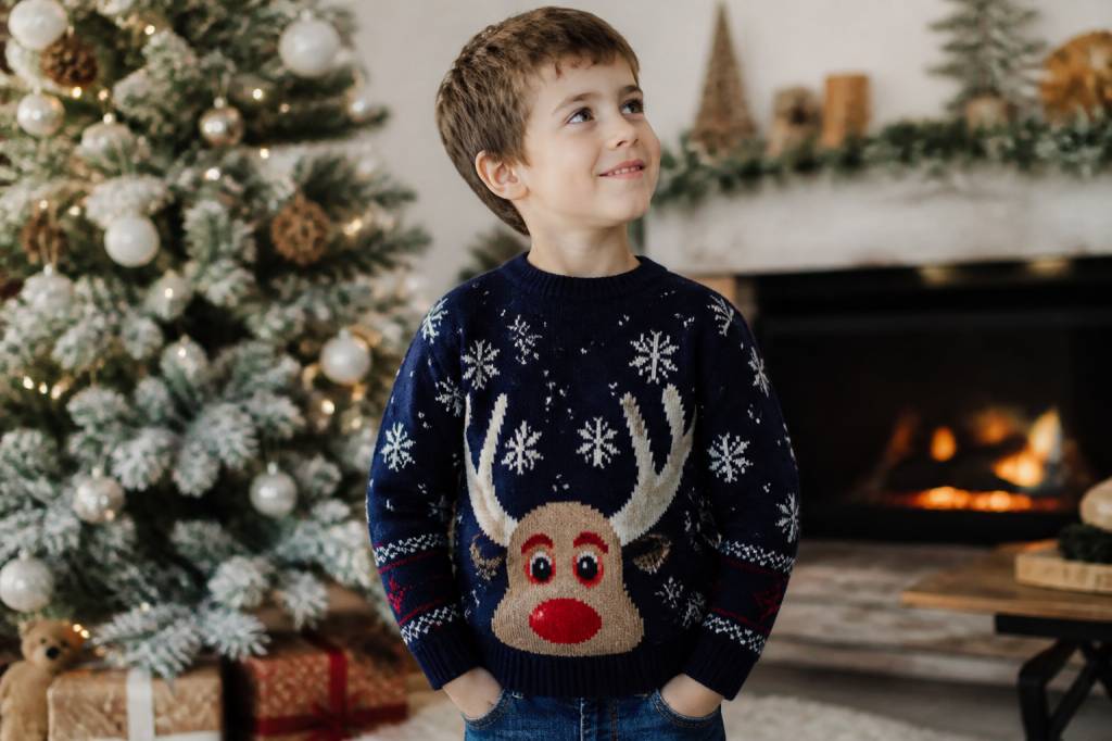 Pull de noel garcon : comment choisir le modèle idéal pour les fêtes