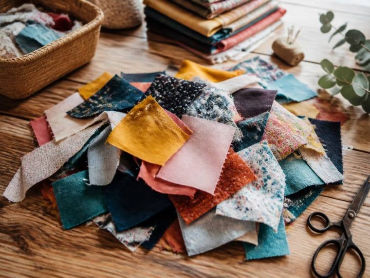 Recyclage chute de tissus : idées et astuces pour donner une seconde vie aux chutes de tissu
